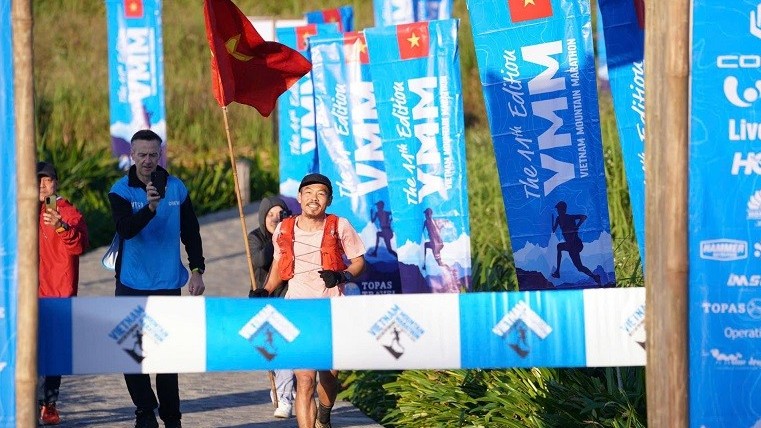 Vận động viên Việt Nam giành thành tích xuất sắc tại giải chạy Vietnam Mountain Marathon 2024
