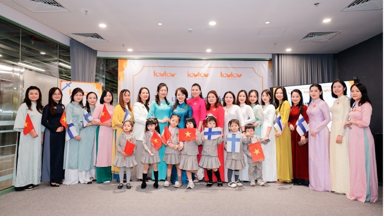 Hành trình mang 'Giáo dục hạnh phúc' tới cho trẻ em Việt Nam
