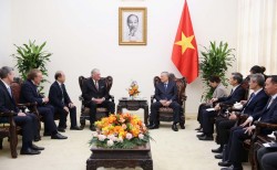 Phó Thủ tướng Thường trực Chính phủ Nguyễn Hòa Bình tiếp mục sư Franklin