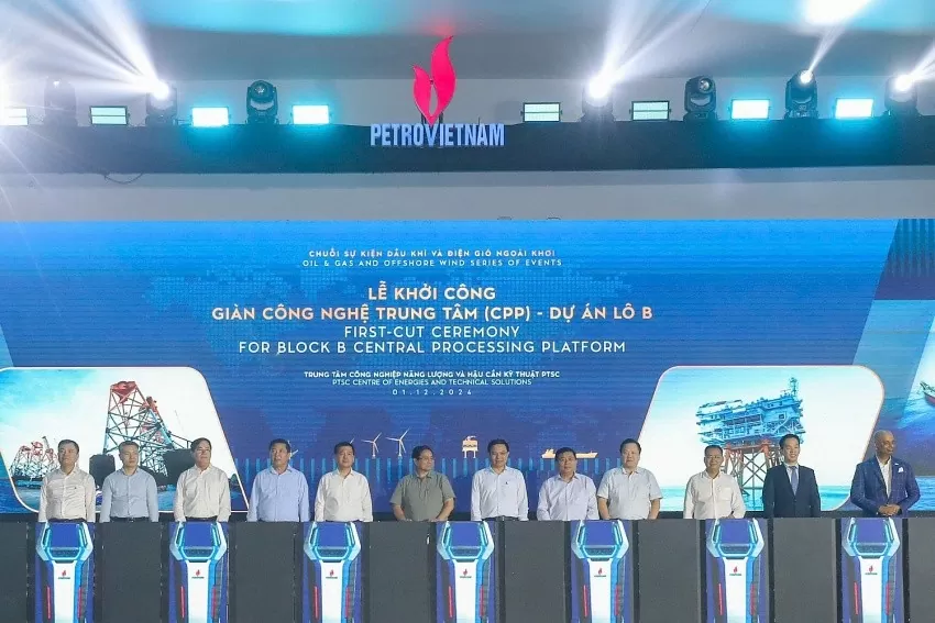 Thủ tướng Phạm Minh Chính dự chuỗi sự kiện đánh dấu những bước tiến mới của PetroVietnam Thủ tướng Phạm Minh Chính dự chuỗi sự kiện đánh dấu những bước tiến mới của PetroVietnam