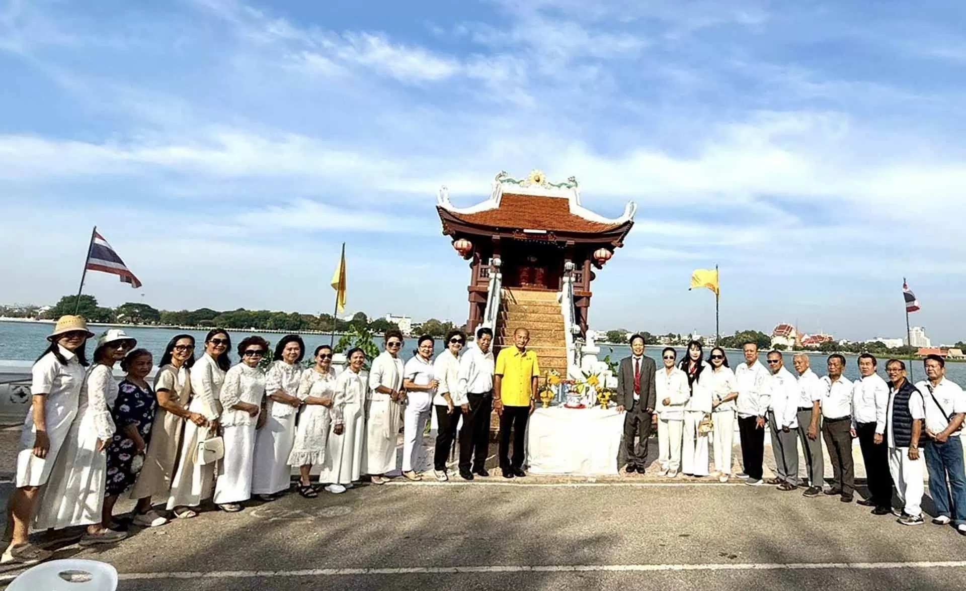 Chỉnh trang khuôn viên Chùa Một Cột tại Khon Kaen: Tôn vinh văn hóa Việt và thúc đẩy quan hệ hữu nghị Việt Nam-Thái Lan Chỉnh trang khuôn viên Chùa Một Cột tại Khon Kaen: Tôn vinh văn hóa Việt và thúc đẩy quan hệ hữu nghị Việt Nam-Thái Lan