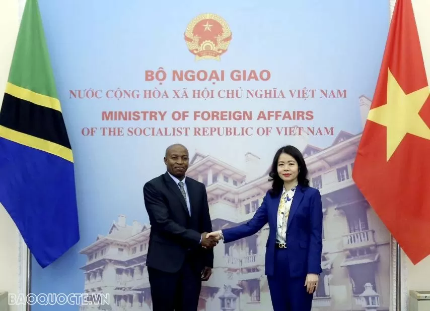 Bộ Ngoại giao Việt Nam và Tanzania tổ chức kỳ họp Tham vấn chính trị lần thứ nhất Thứ trưởng Ngoại giao Nguyễn Minh Hằng chủ trì Tham Vấn Chính trị Việt Nam Tanzania