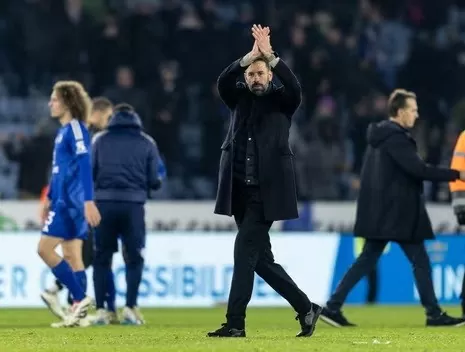Leicester City thắng tưng bừng trận ra mắt của HLV Ruud van Nistelrooy Leicester City thắng tưng bừng trận ra mắt của HLV Ruud van Nistelrooy