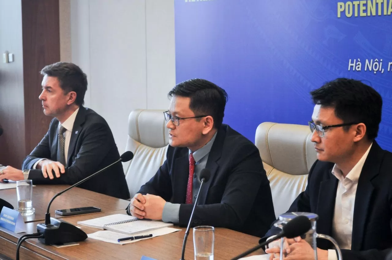 Vụ trưởng Vụ châu Âu Bùi Hà Nam phát biểu khai mạc. (Ảnh: Phạm Hiền) Vụ trưởng Vụ châu Âu Bùi Hà Nam phát biểu khai mạc. (Ảnh: Phạm Hiền)