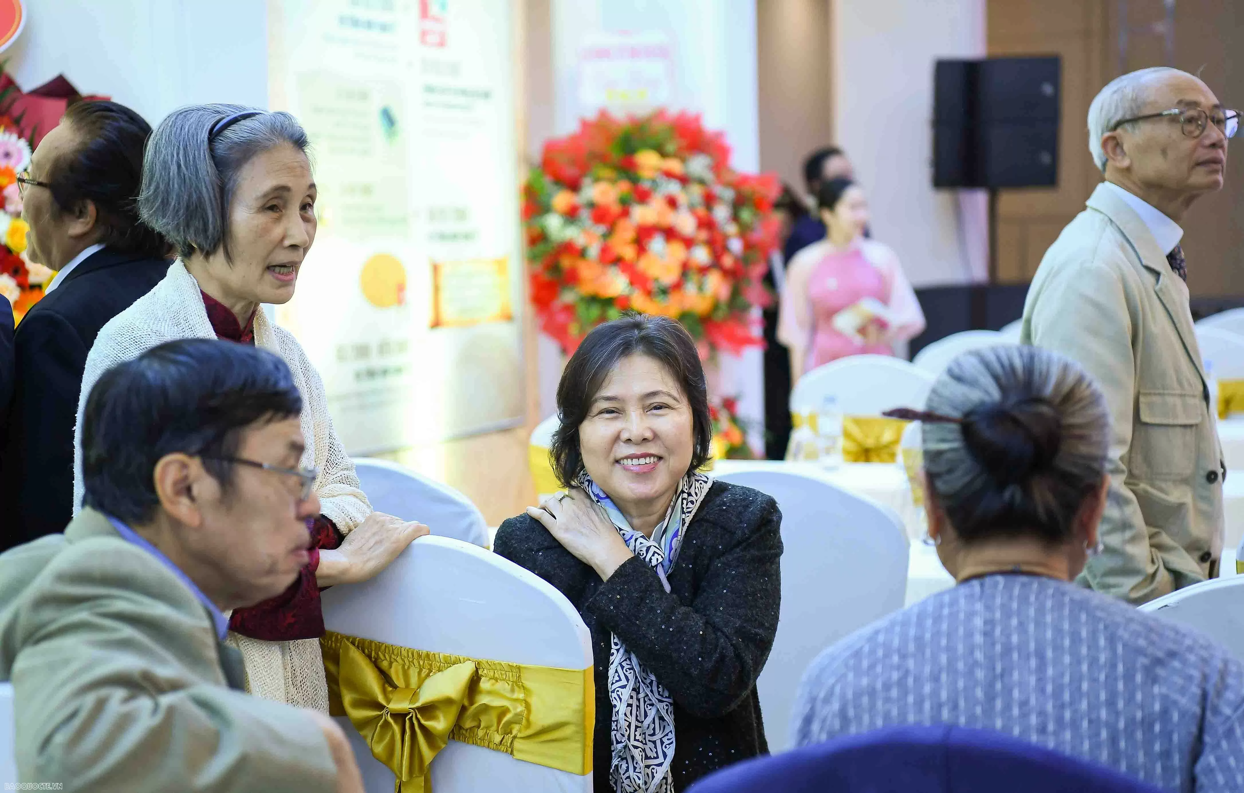 Ngoại giao kinh tế và câu chuyện 50 năm vươn mình cùng dân tộc Ngoại giao kinh tế và câu chuyện 50 năm vươn mình cùng dân tộc