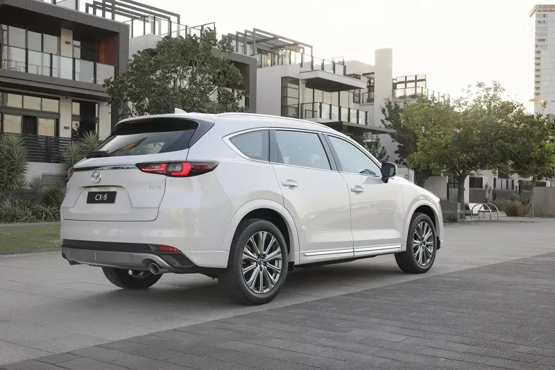 Mazda CX-8 2025 tăng giá so với bản cũ Mazda CX-8 2025 tăng giá so với bản cũ