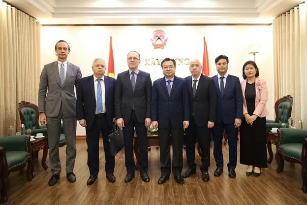 Bộ trưởng Nguyễn Thanh Nghị tiếp Đại sứ Nga tại Việt Nam Tăng cường hơn nữa quan hệ hợp tác giữa Bộ Xây dựng với Đại sứ quán và các đối tác Nga