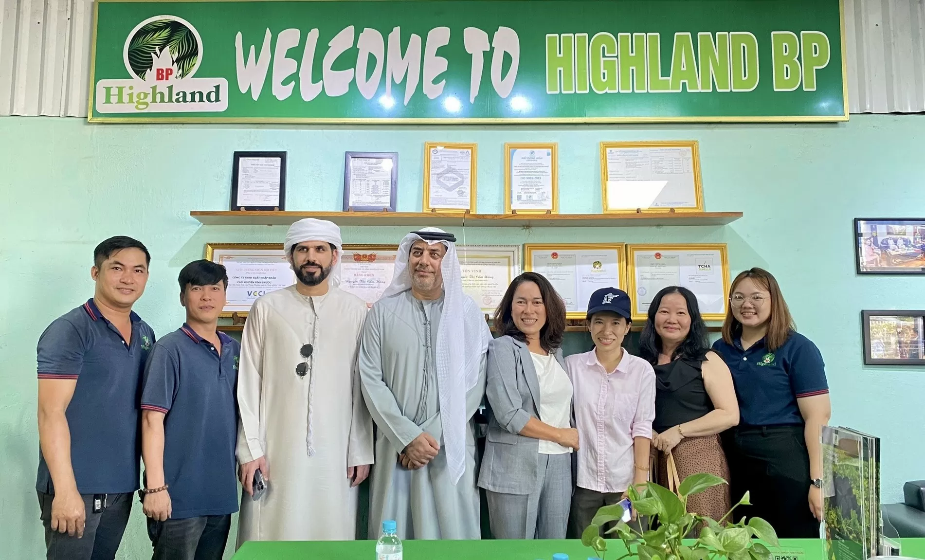 Doanh nghiệp xây dựng ‘hạm đội’, chung tay đưa hàng Việt 'phủ sóng' tại thị trường Halal Doanh nghiệp xây dựng ‘hạm đội’, chung tay đưa hàng Việt 'phủ sóng' tại thị trường Halal