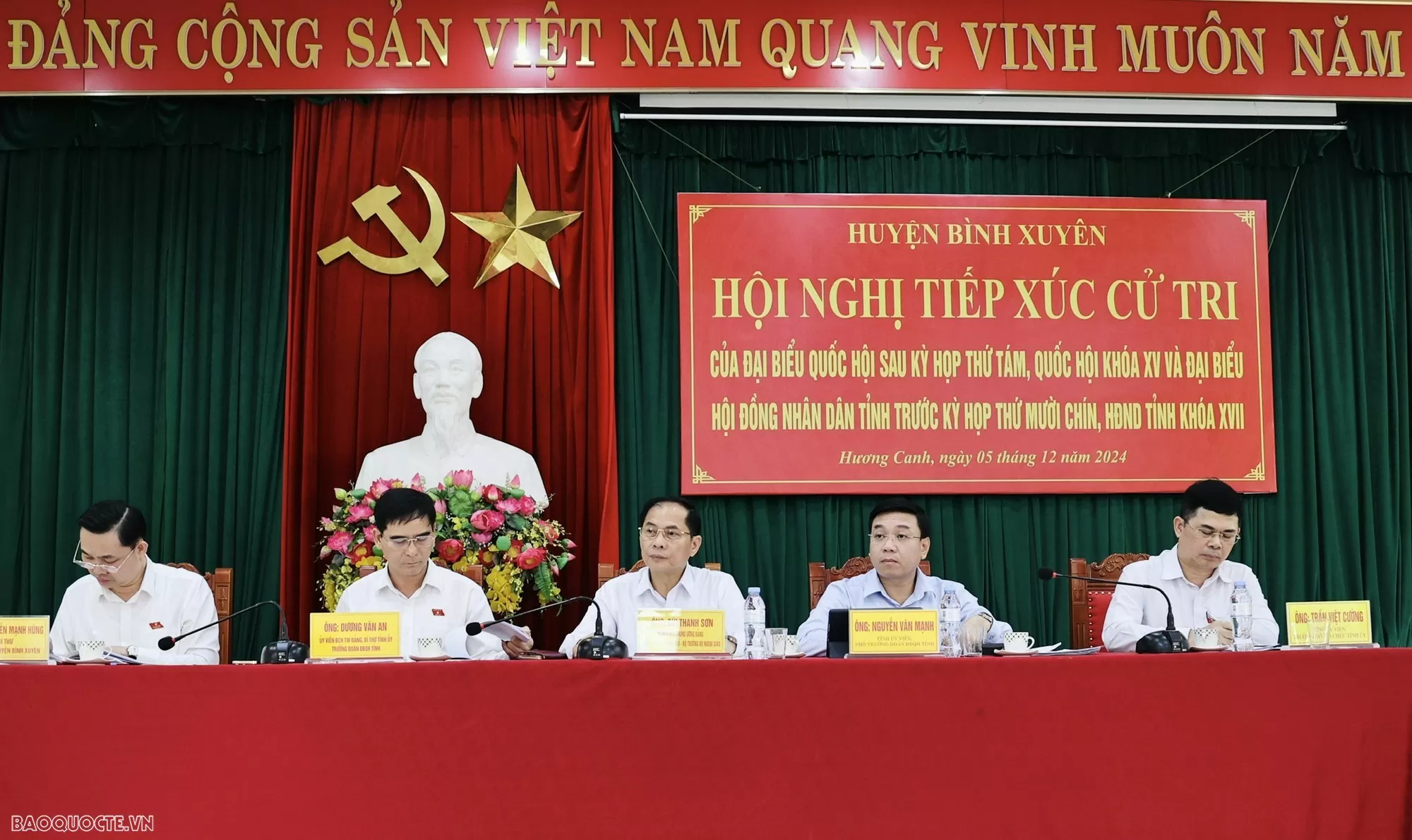 Phó Thủ tướng, Bộ trưởng Bùi Thanh Sơn tiếp xúc cử tri huyện Bình Xuyên, Vĩnh Phúc Phó Thủ tướng, Bộ trưởng Bùi Thanh Sơn tiếp xúc cử tri huyện Bình Xuyên, Vĩnh Phúc