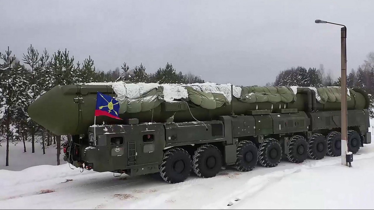 Nga lập kỷ lục xuất khẩu vũ khí, rút khỏi thỏa thuận hợp tác hạt nhân với châu Âu