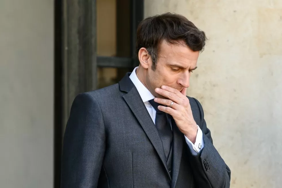 Khủng hoảng chính trường Pháp: Ông Macron quyết giữ ghế Tổng thống đến cùng, sẽ tìm kiếm thủ tướng mới Khủng hoảng chính trường Pháp: Ông Macron quyết giữ ghế Tổng thống đến cùng, sẽ tìm kiếm thủ tướng mới