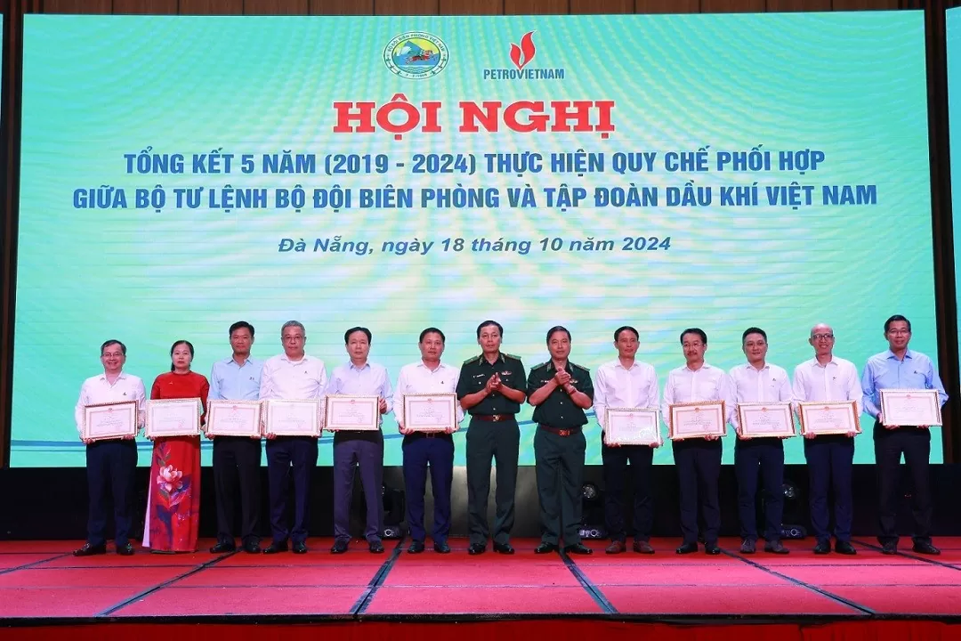 Bộ Tư lệnh Bộ đội Biên phòng-PetroVietnam tăng cường phối hợp đảm bảo an ninh, an toàn hoạt động dầu khí, bảo vệ chủ quyền Bộ Tư lệnh Bộ đội Biên phòng-PetroVietnam tăng cường phối hợp đảm bảo an ninh, an toàn hoạt động dầu khí, bảo vệ chủ quyền