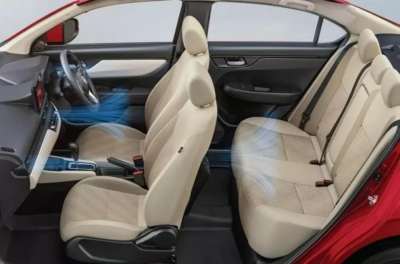 Cận cảnh Honda Amaze 2025 ra mắt tại Ấn Độ, giá từ 240 triệu đồng Cận cảnh Honda Amaze 2025 ra mắt tại Ấn Độ, giá từ 240 triệu đồng