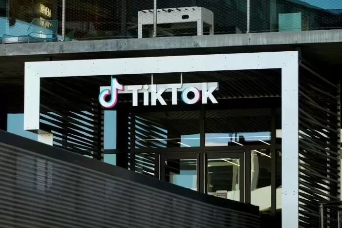 Tiktok.