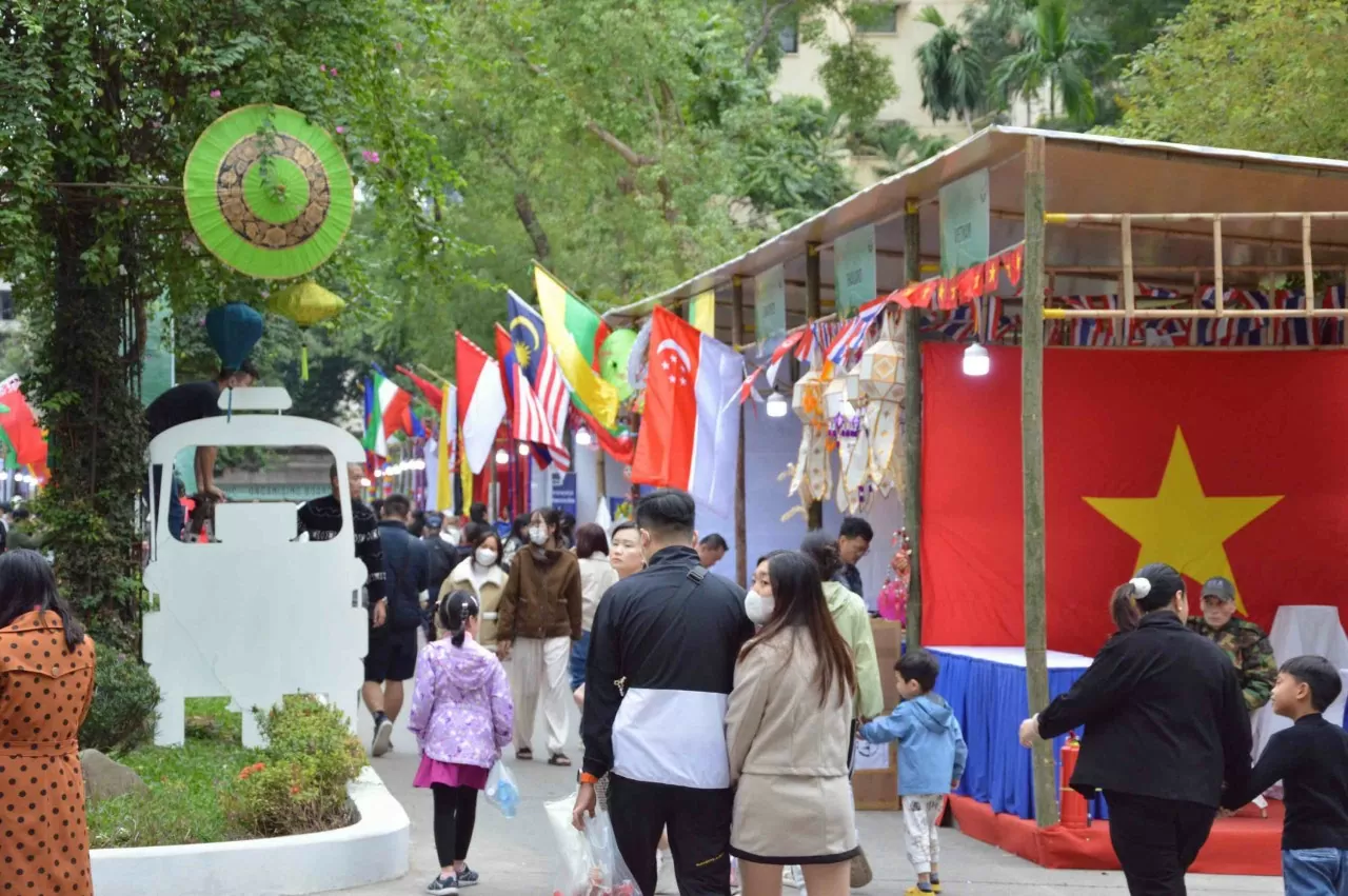 Sự kiện nhanh chóng thu hút hàng nghìn thực khách trong nước và quốc tế. (Ảnh: Ngọc Anh) Sự kiện nhanh chóng thu hút hàng nghìn thực khách trong nước và quốc tế. (Ảnh: Ngọc Anh)