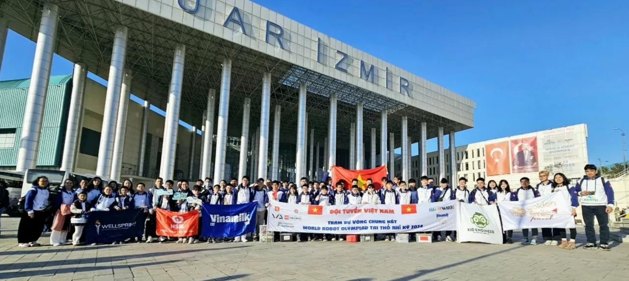 đại diện Việt Nam tham gia đấu trường quốc tế World Robot Olympiad 2024 tại Thổ Nhĩ Kỳ. (Ảnh: Đại sứ quán Đan Mạch tại Việt Nam) đại diện Việt Nam tham gia đấu trường quốc tế World Robot Olympiad 2024 tại Thổ Nhĩ Kỳ. (Ảnh: Đại sứ quán Đan Mạch tại Việt Nam)