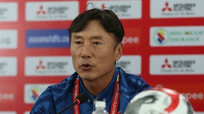 hlv lao doi tuyen viet nam co the se tiem can han quoc va nhat ban