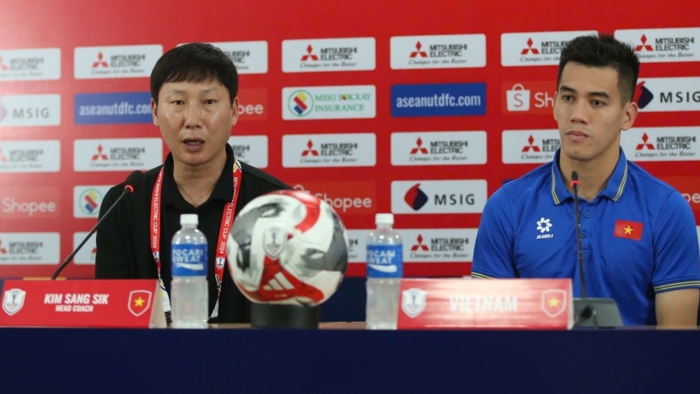 hlv kim sang sik tiet lo bi quyet loi hai o tran thang lao