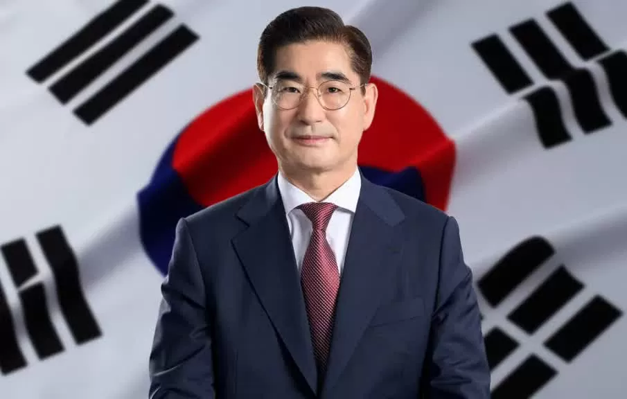 Hàn Quốc: Hàng loạt quan chức bị bắt, cựu Bộ trưởng Quốc phòng dính cáo buộc nổi loạn, Mỹ-Nhật Bản thể hiện tình đoàn kết với Seoul giữa 'tâm bão' Hàn Quốc: Hàng loạt quan chức bị bắt, cựu Bộ trưởng Quốc phòng dính cáo buộc nổi loạn, Mỹ-Nhật Bản thể hiện tình đoàn kết với Seoul giữa 'tâm bão'