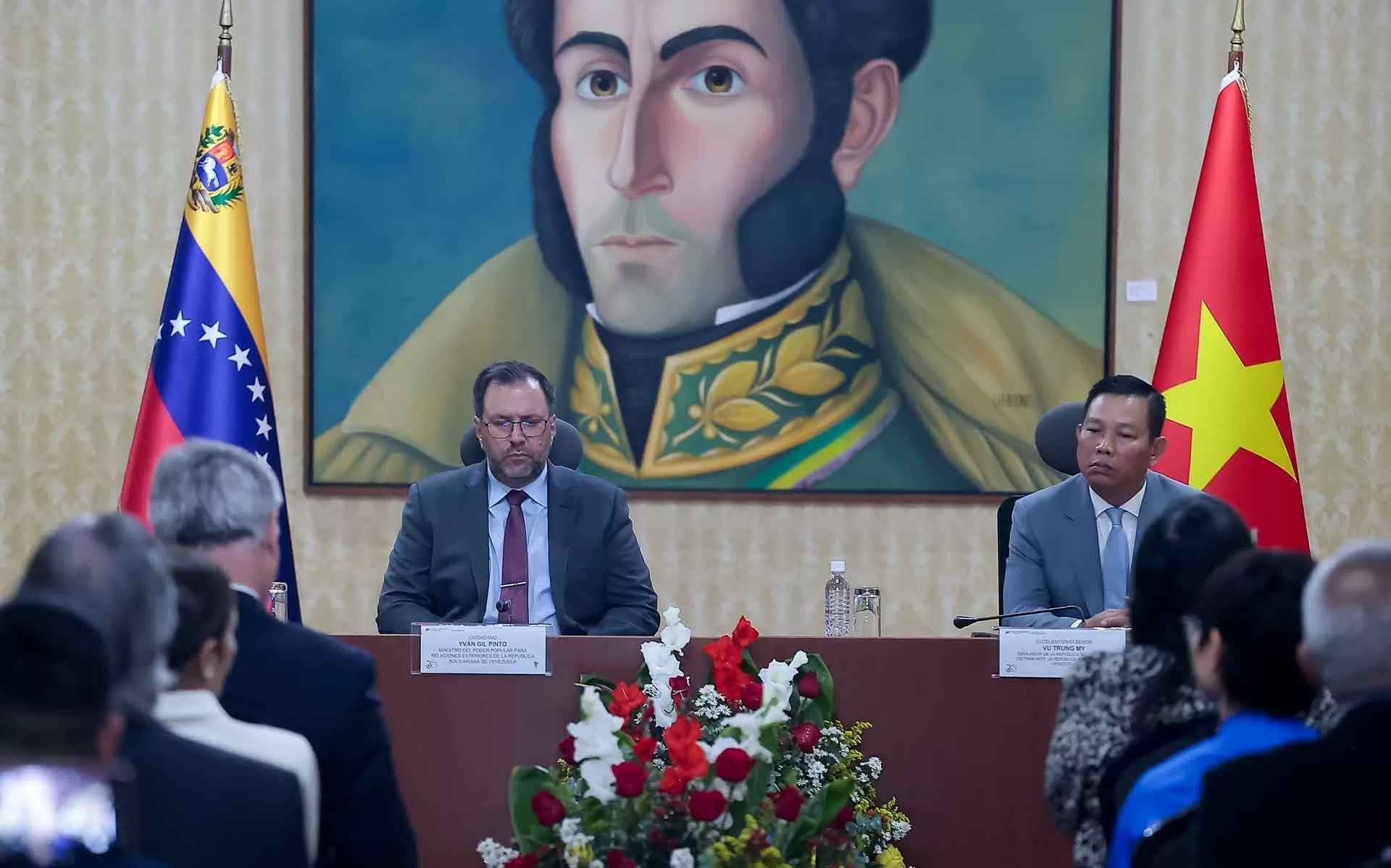 Venezuela tổ chức các hoạt động kỷ niệm 35 năm thiết lập quan hệ ngoại giao với Việt Nam Venezuela tổ chức các hoạt động kỷ niệm 35 năm thiết lập quan hệ ngoại giao với Việt Nam