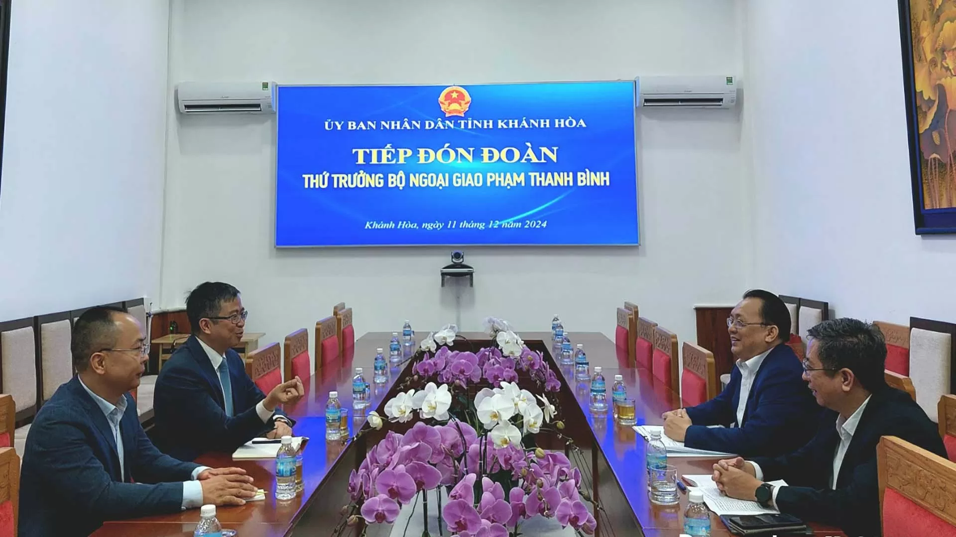 Bộ Ngoại giao tiếp tục hỗ trợ kết nối giữa các địa phương với các đối tác quốc tế, trong đó có Khánh Hòa và nhà đầu tư Trung Quốc Bộ Ngoại giao tiếp tục hỗ trợ kết nối giữa các địa phương với các đối tác quốc tế, trong đó có Khánh Hòa và nhà đầu tư Trung Quốc