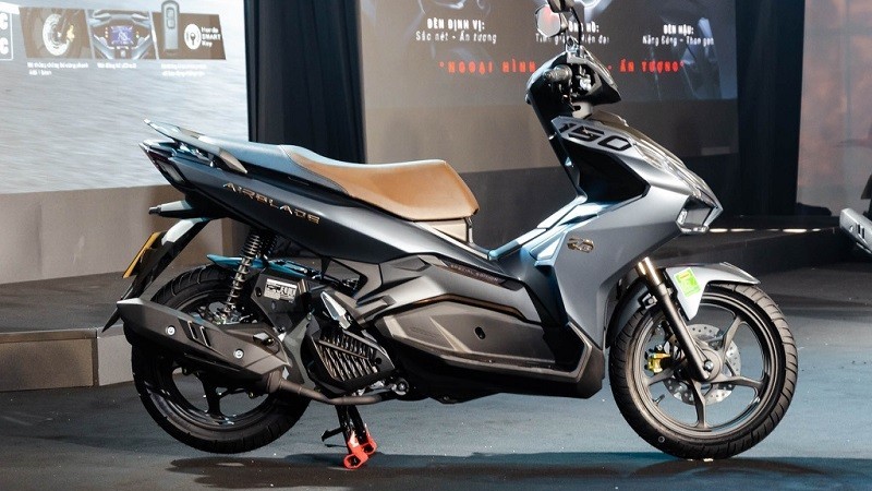 Cập nhật bảng giá xe Honda Air Blade mới nhất tháng 12/2024