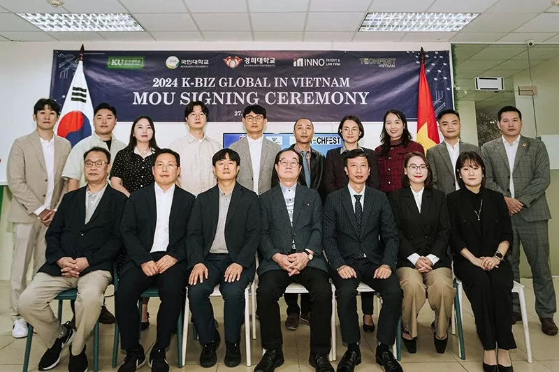 Các Tổ chức Việt Nam và trường đại học Hàn Quốc đã ký kết biên bản ghi nhớ (MOU). Các Tổ chức Việt Nam và trường đại học Hàn Quốc đã ký kết biên bản ghi nhớ (MOU).