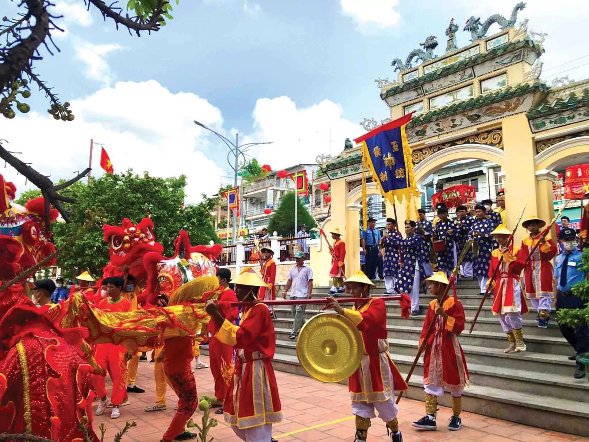 Lễ hội vía Bà Chúa Xứ núi Sam được UNESCO vinh danh: Nhân thêm niềm vui di sản Lễ hội vía Bà Chúa Xứ núi Sam được UNESCO vinh danh: Nhân thêm niềm vui di sản