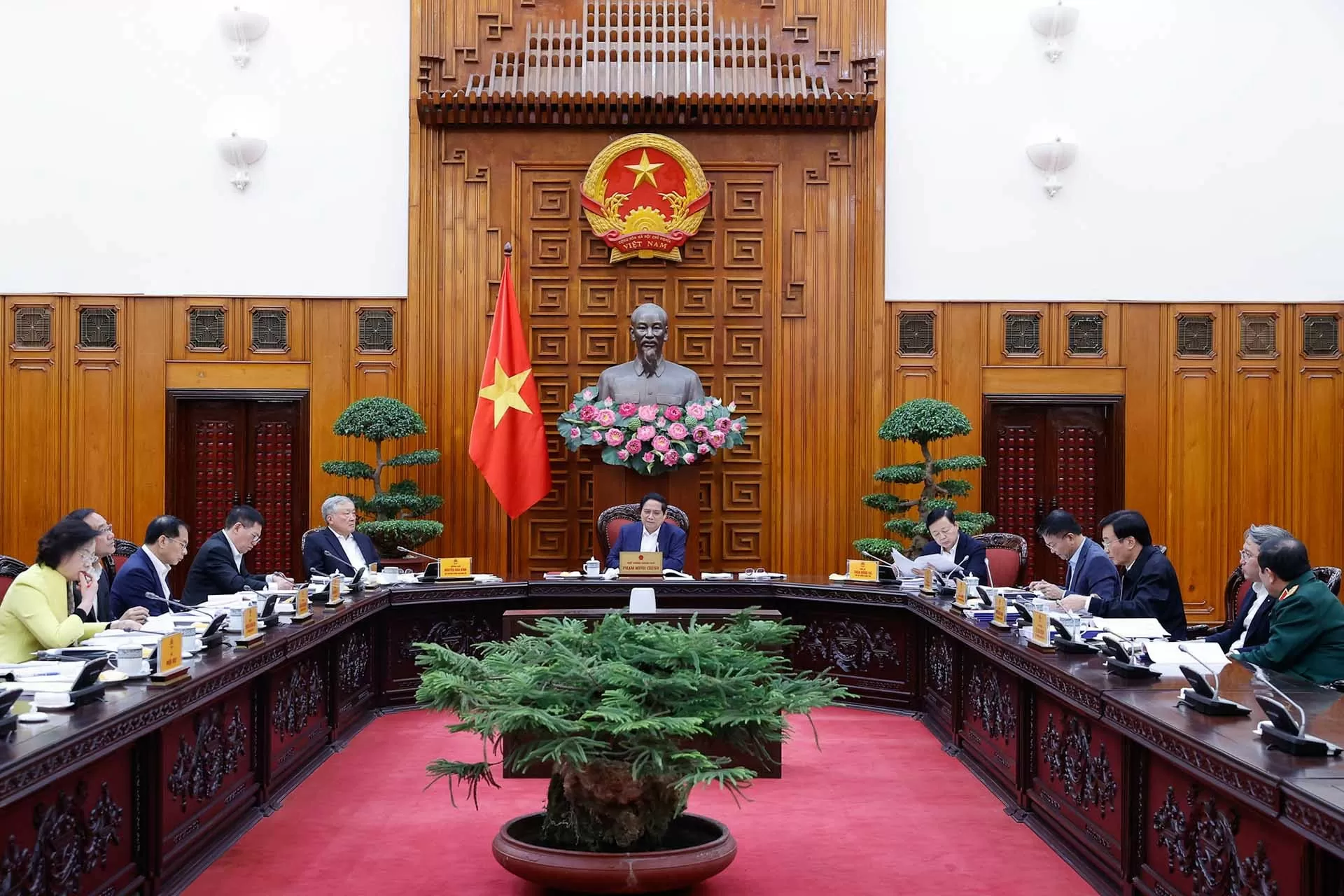 Sắp xếp tổ chức bộ máy theo hướng tinh gọn song phải hiệu lực, hiệu quả Sắp xếp tổ chức bộ máy theo hướng tinh gọn song phải hiệu lực, hiệu quả