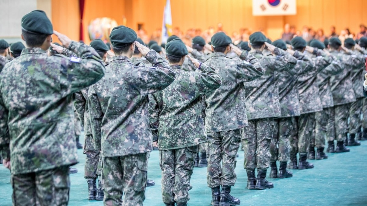 han quoc tuong cap cao ra quan lenh khang dinh lap truong chinh tri nguy co tong thong bi luan toi tang cao