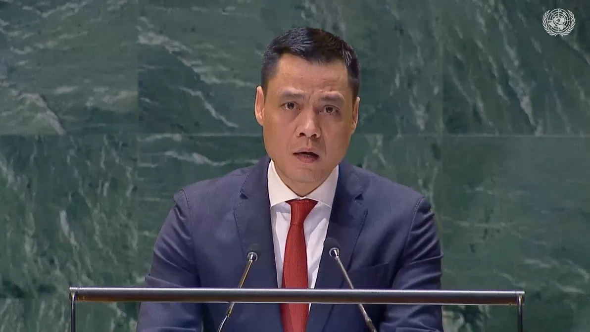 Đại sứ Đặng Hoàng Giang: UNCLOS là thành tựu quan trọng của quá trình pháp điển hóa luật pháp quốc tế hiện đại Đại sứ Đặng Hoàng Giang: UNCLOS là thành tựu quan trọng của quá trình pháp điển hóa luật pháp quốc tế hiện đại