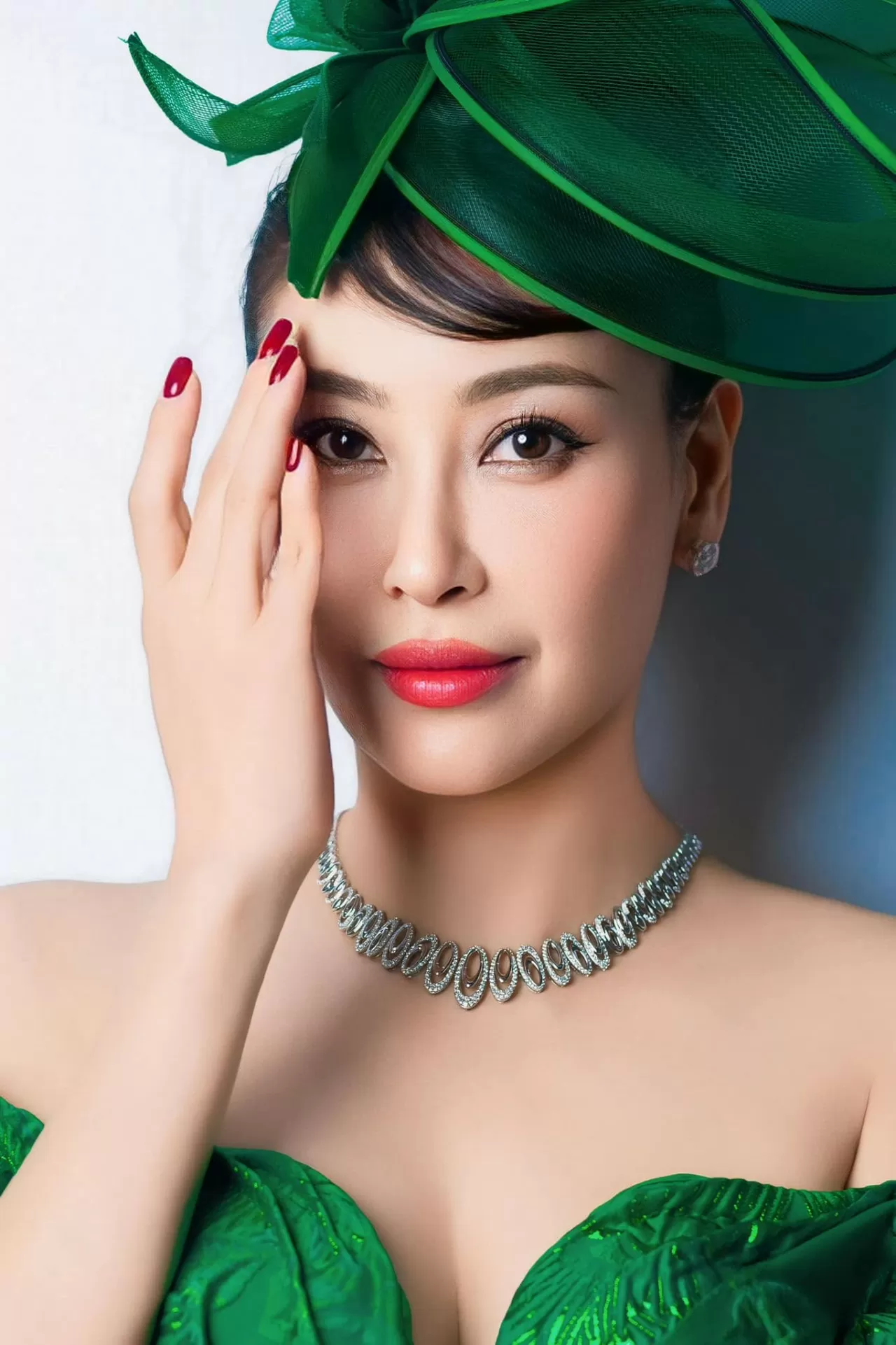 Hoa hậu Hà Kiều Anh Hoa hậu Hà Kiều Anh