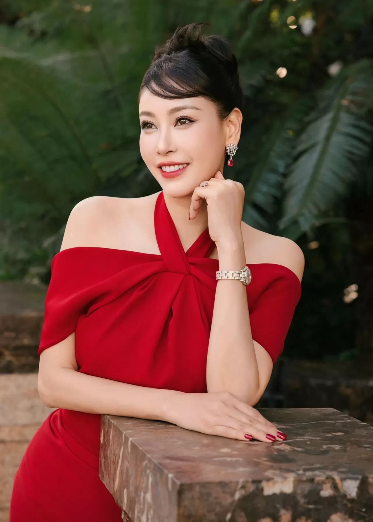 Hoa hậu Hà Kiều Anh Hoa hậu Hà Kiều Anh