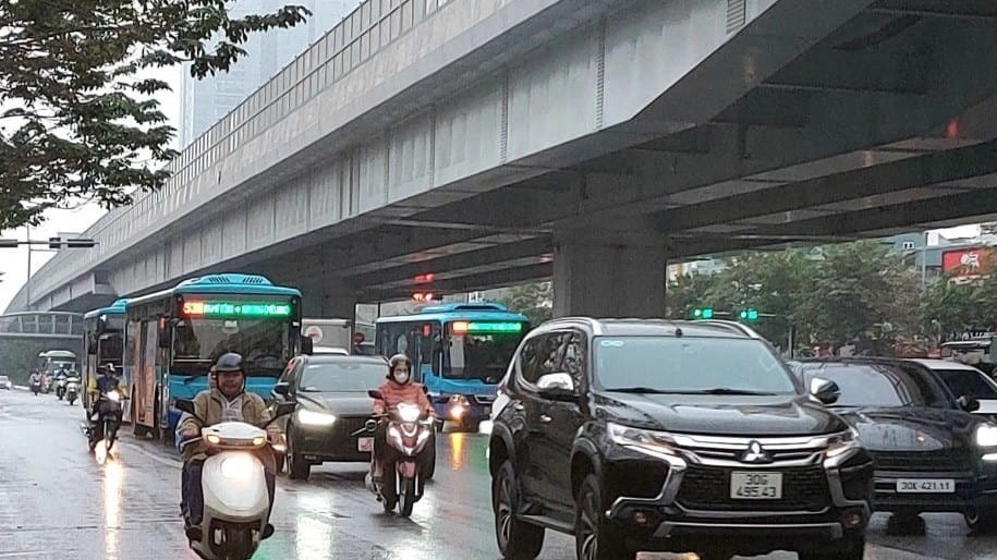 thoi tiet ngay va dem 1512 ha noi ret dam mua nho vai noi