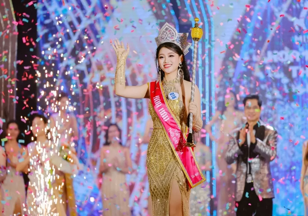 Nữ sinh Quảng Trị đăng quang Hoa hậu Việt Nam Thời đại 2024 Nữ sinh Quảng Trị đăng quang Hoa hậu Việt Nam Thời đại 2024