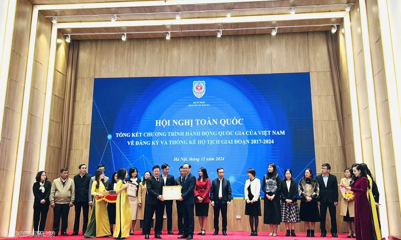 Đăng ký và thống kê hộ tịch bảo đảm quyền công dân, để không ai bị bỏ lại phía sau Đăng ký và thống kê hộ tịch bảo đảm quyền công dân, để không ai bị bỏ lại phía sau
