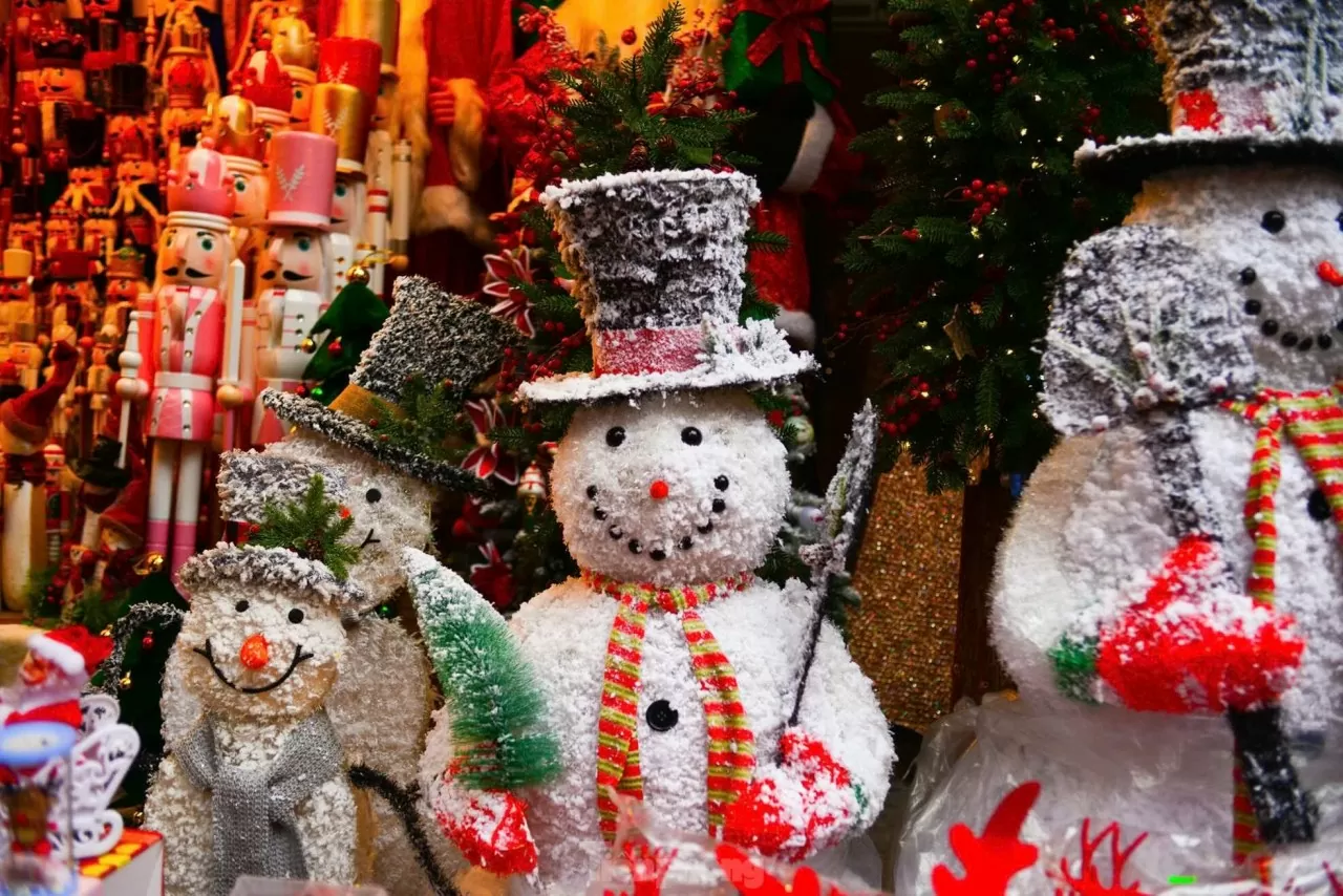 Phố cổ Hà Nội tưng bừng chào đón Giáng sinh Phố cổ Hà Nội tưng bừng chào đón Giáng sinh