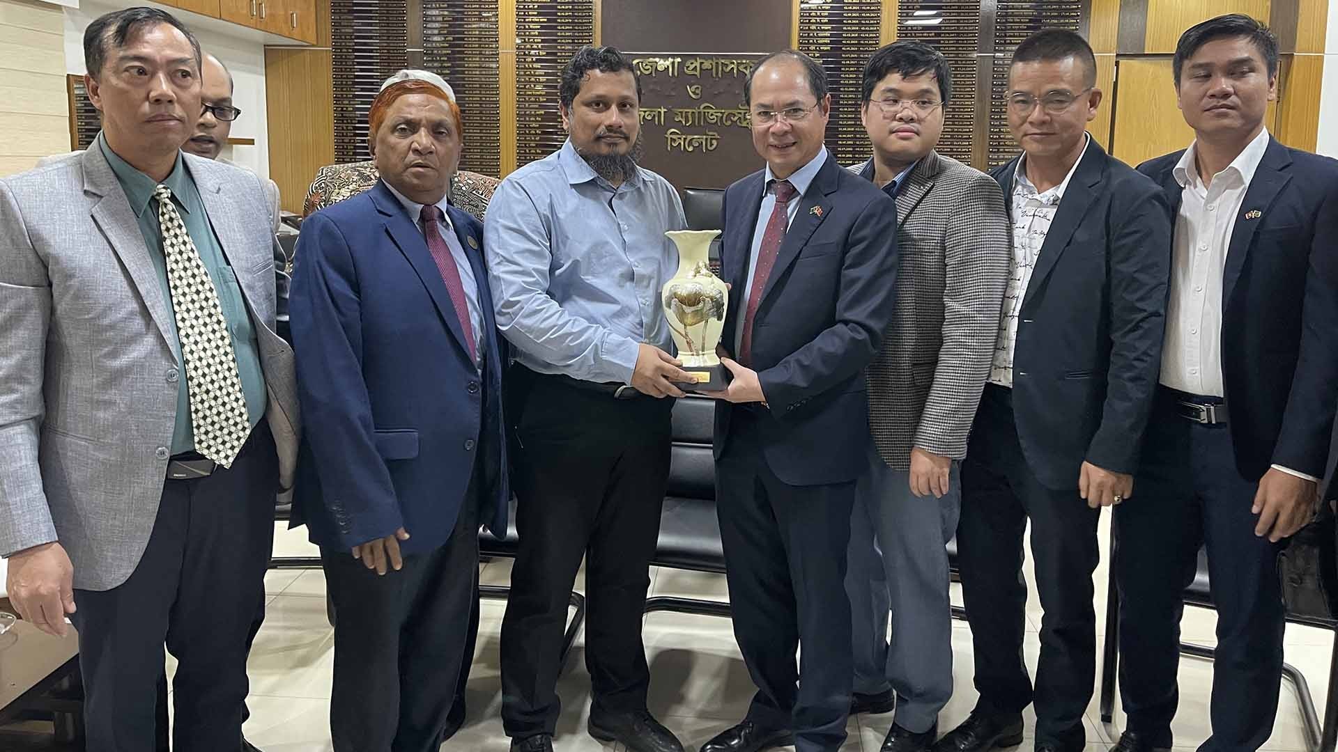 Thúc đẩy quan hệ kinh tế thương mại, hợp tác địa phương giữa Việt Nam và Bangladesh