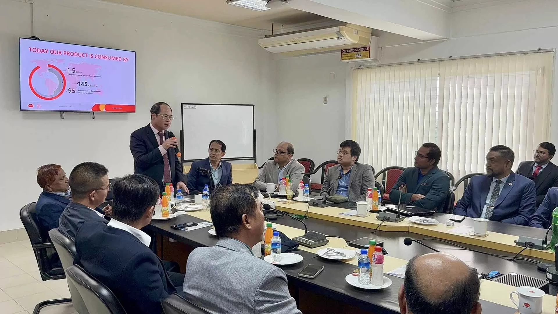 Thúc đẩy quan hệ kinh tế thương mại, hợp tác địa phương giữa Việt Nam và Bangladesh