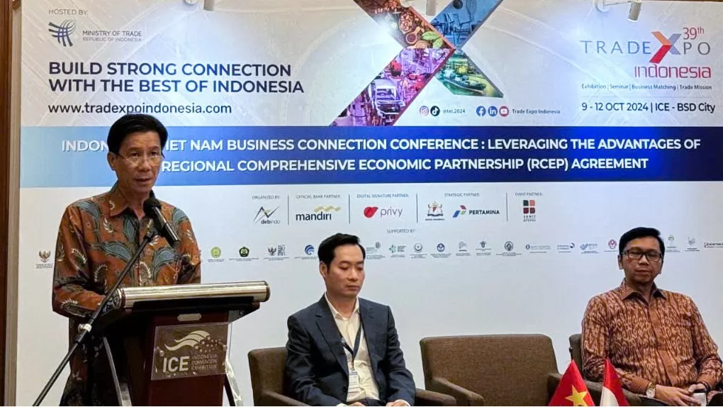 Đại sứ Việt Nam tại Indonesia Tạ Văn Thông. (Nguồn: ĐSQ Việt Nam tại Indonesia) Đại sứ Việt Nam tại Indonesia Tạ Văn Thông. (Nguồn: ĐSQ Việt Nam tại Indonesia)