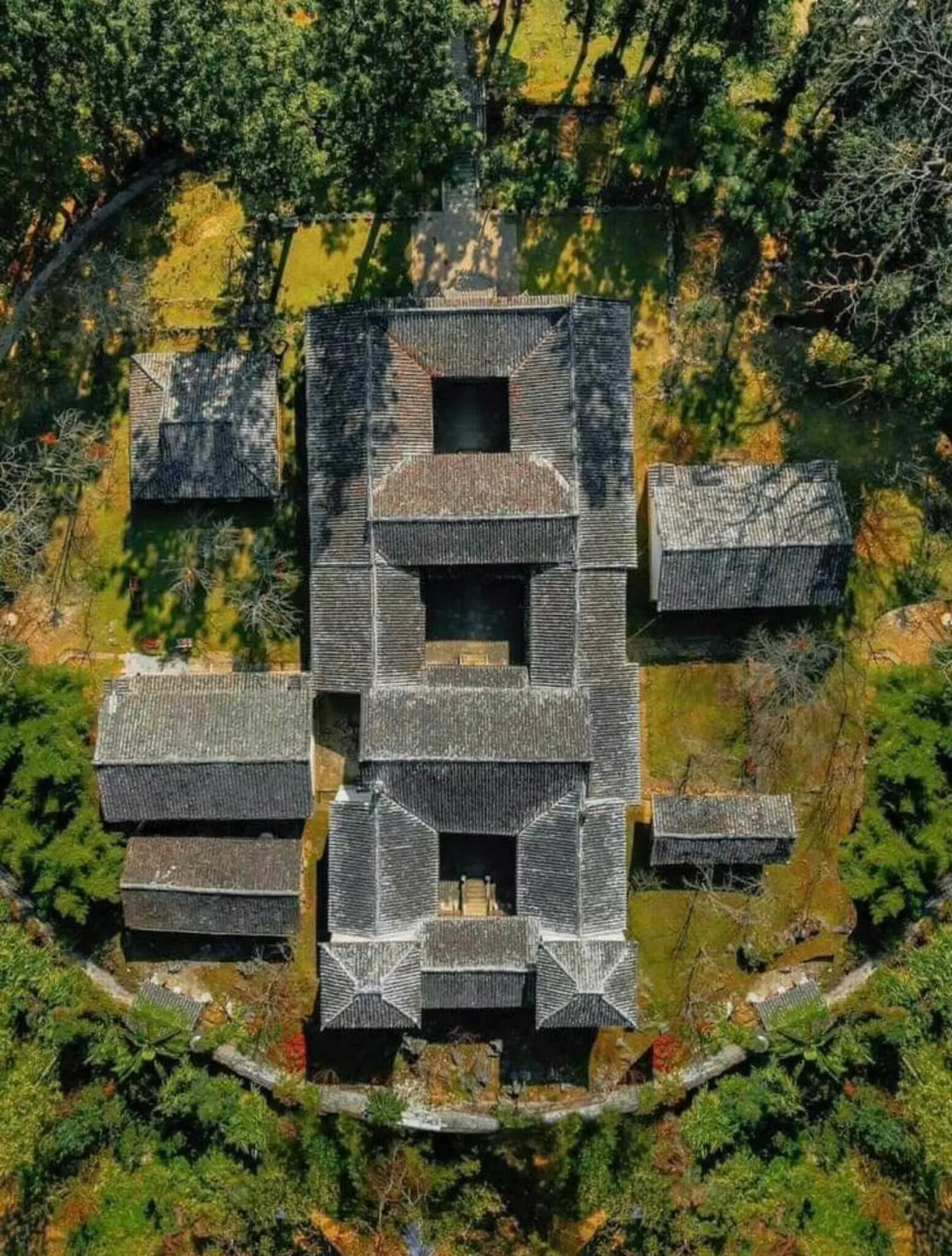 Khám phá Dinh thự Vua Mèo: Công trình trăm năm tuổi ở Đồng Văn, Hà Giang Khám phá Dinh thự Vua Mèo: Công trình trăm năm tuổi ở Đồng Văn, Hà Giang