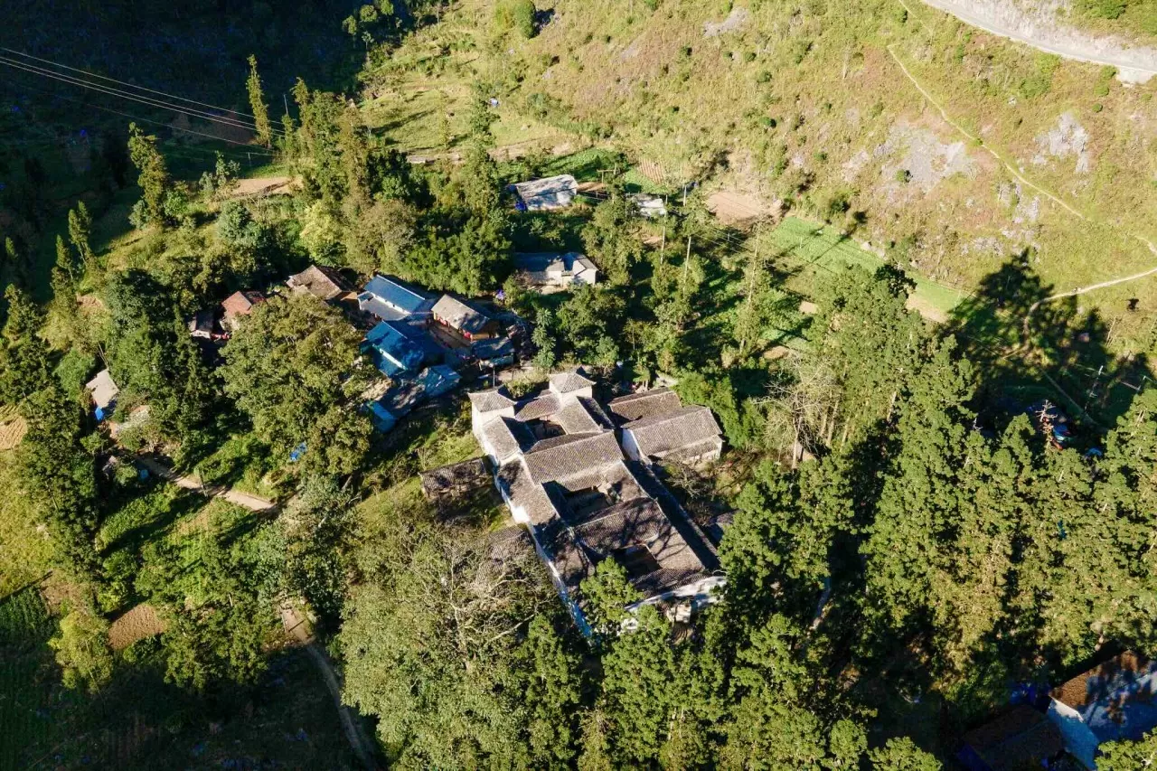 Khám phá Dinh thự Vua Mèo: Công trình trăm năm tuổi ở Đồng Văn, Hà Giang Khám phá Dinh thự Vua Mèo: Công trình trăm năm tuổi ở Đồng Văn, Hà Giang