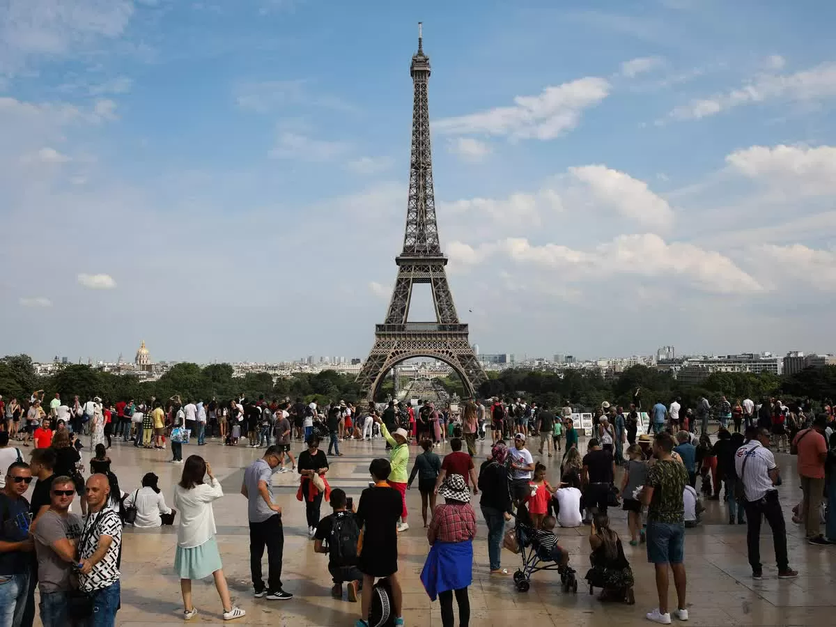 Điểm tin thế giới sáng 18/12: Trung Quốc xây sân bay lớn nhất thế giới, Bộ tứ sắp diễn tập chung, Bỉ cảnh báo xung đột vũ trang Điểm tin thế giới sáng 18/12: Trung Quốc xây sân bay lớn nhất thế giới, Bộ tứ sắp diễn tập chung, Bỉ cảnh báo xung đột vũ trang