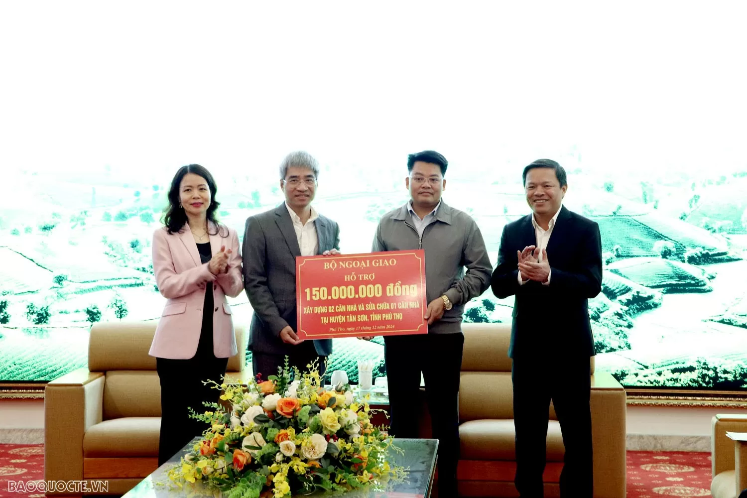 Đoàn các Trưởng cơ quan đại diện Việt Nam tại nước ngoài thăm và làm việc với tỉnh Phú Thọ Đoàn Trưởng cơ quan đại diện Việt Nam tại nước ngoài nhiệm kỳ 2024-2027 thăm và làm việc tại tỉnh Phú Thọ