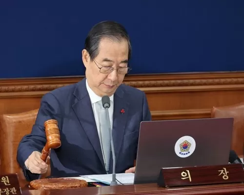 Hàn Quốc: Quyền Tổng thống Han Duk Soo rơi vào thế gọng kìm Hàn Quốc: Quyền Tổng thống Han Duk Soo rơi vào thế gọng kìm
