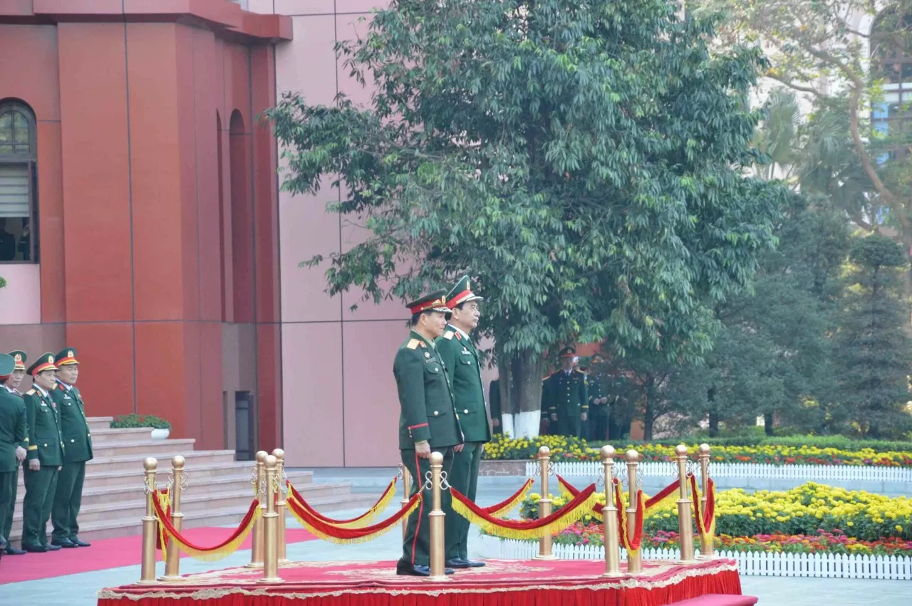 Đại tướng Phan Văn Giang tiếp đón, hội đàm với Bộ trưởng Quốc phòng Lào Khamliang Outhakaysone Đại tướng Phan Văn Giang tiếp đón, hội đàm với Bộ trưởng Quốc phòng Lào Khamliang Outhakaysone