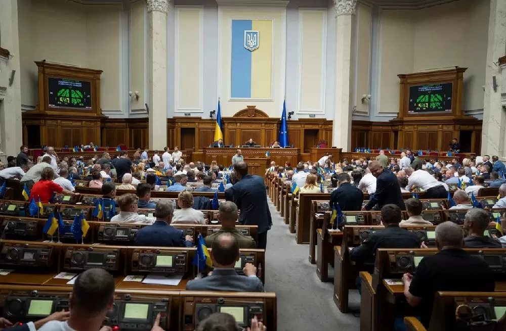 Ukraine: Quốc hội nhất trí, dự luật cho phép công dân có đa quốc tịch sắp thành hiện thực Ukraine: Quốc hội nhất trí, dự luật cho phép công dân có đa quốc tịch sắp thành hiện thực