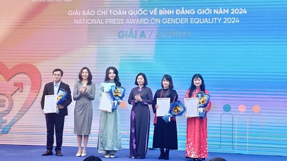 Trao giải cho 24 tác phẩm báo chí xuất sắc về bình đẳng giới