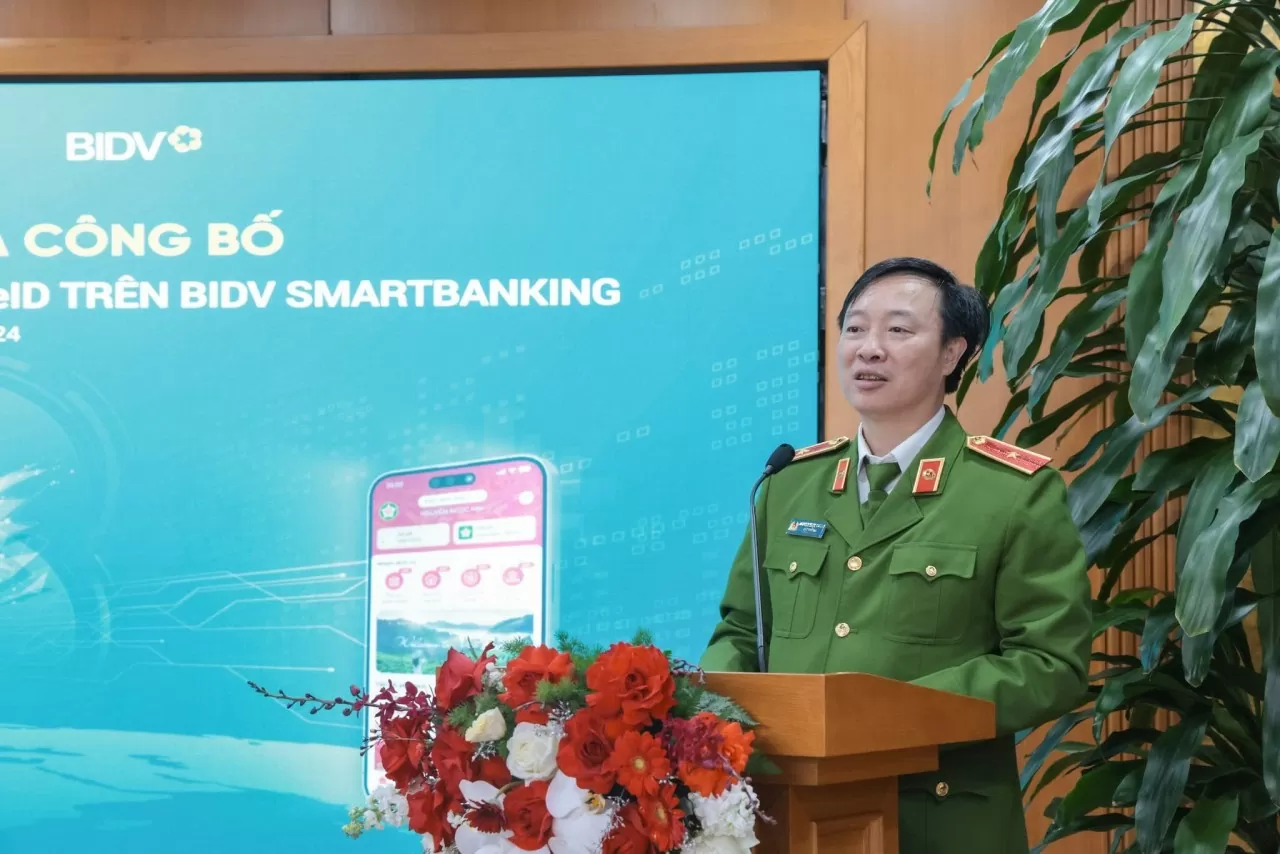 BIDV triển khai dịch vụ xác thực khách hàng điện tử qua VNeID trên SmartBanking BIDV triển khai dịch vụ xác thực khách hàng điện tử qua VNeID trên SmartBanking