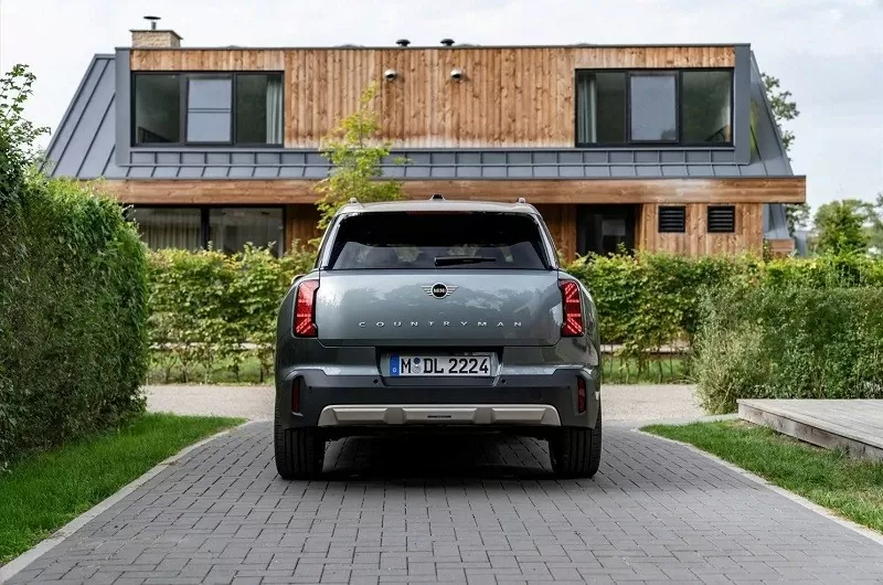 Mini Countryman thế hệ mới ra mắt thị trường Việt Nam, giá dự kiến khoảng 2,2 tỷ Mini Countryman thế hệ mới ra mắt thị trường Việt Nam, giá dự kiến khoảng 2,2 tỷ
